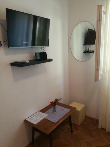 Hostal Bruna & Bartula