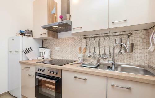 Hostal Apartmani Sandra Prpi?