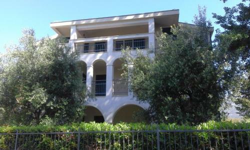 Seaside Apartments