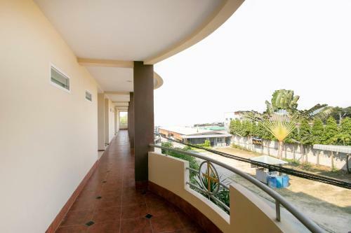 Hotel Oyo 75387 4 Men Court