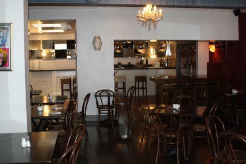 Hearns Hotel
