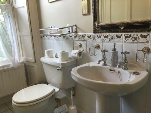 Raheen House Hotel