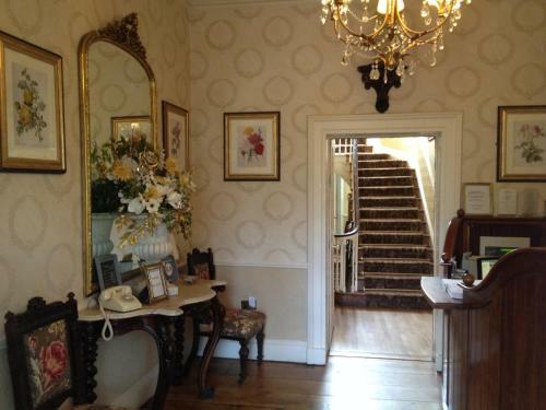 Raheen House Hotel