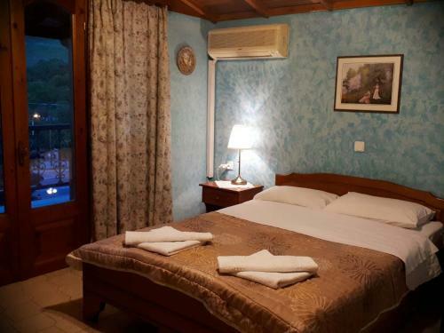 Hotel Apartments Erato