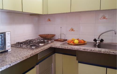 Stunning Apartment In Gallipoli With 2 Bedrooms