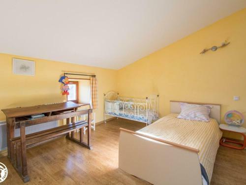 G�te �chandelys, 4 Pi�ces, 6 Personnes - Fr-1-630-142