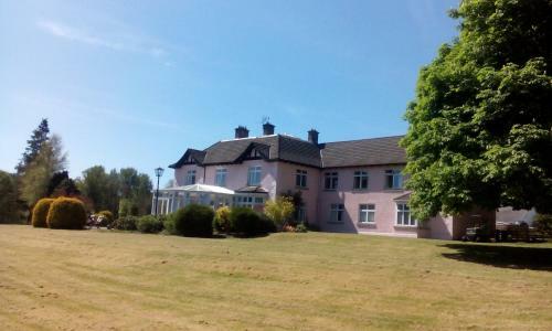 Hostal Riversdale Farm Guest House And Leisure Centre