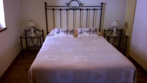 Apartamentos Casas Rurales La Laguna