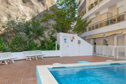 Pool Apartment Near Beach 5