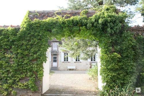 La Cour D'eloyse
