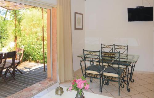 Two-bedroom Holiday Home In La Ciotat
