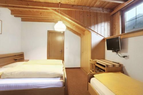 Hostal Pension Alpeggerhof