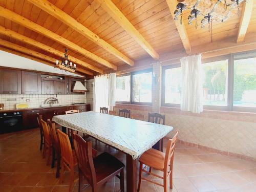 Campy - Villa Con Piscina Privata A 50 Metri Dal Mare