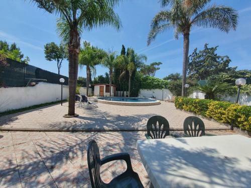 Campy - Villa Con Piscina Privata A 50 Metri Dal Mare