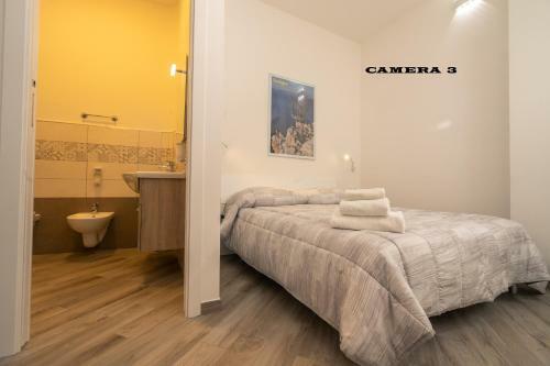 Hostal Domoblu Camere In Centro