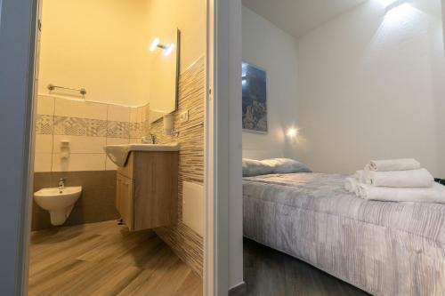 Hostal Domoblu Camere In Centro