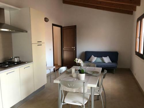 Apartamento Bilocale Con Terrazza
