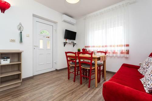 Apartments Ana Baska