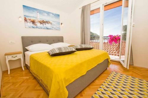 Apartment Ana Bratus