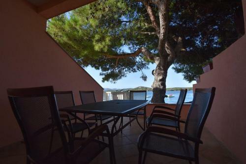Apartment Ena 4