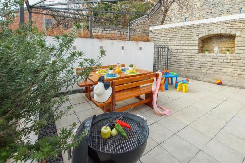 Novi Paradise House