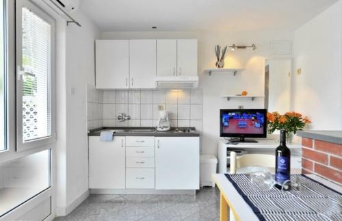 Studio Apartments 4 Two