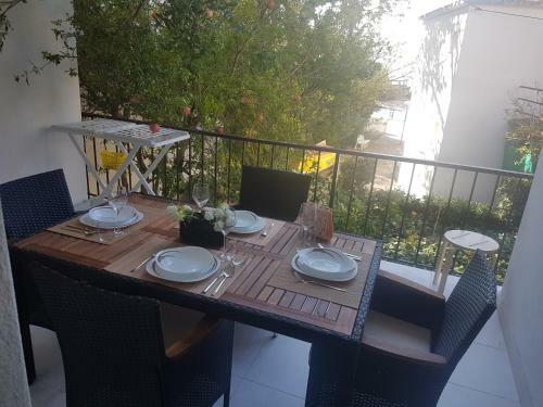 Beach Apartment In The Center Of Brela