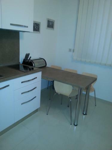 Beach Apartment In The Center Of Brela