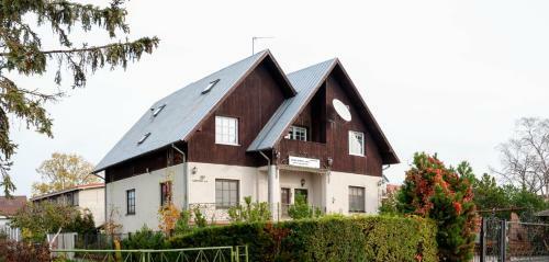 Hostal Cinnamon Villa