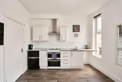 Apartamento Modern Central Studio And One Bed Flats Close To The Beach