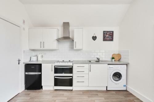 Apartamento Modern Central Studio And One Bed Flats Close To The Beach