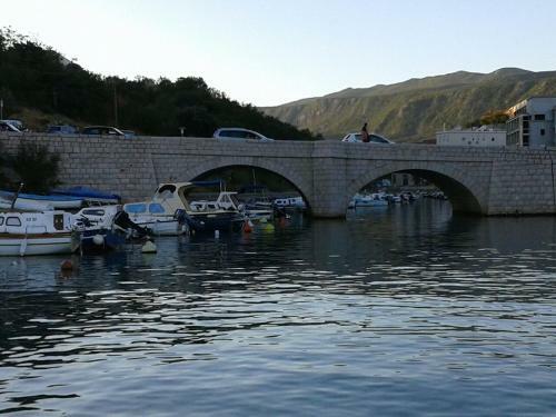 Apartamentos Villa Stefi (30m From The Sea)