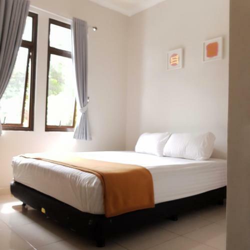 4br House By Araya Home Bsd