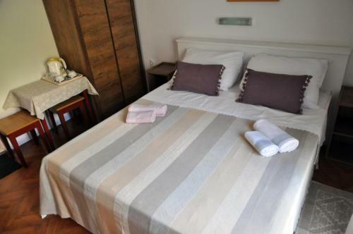 Hostal Rose Rooms At Island Of Rab