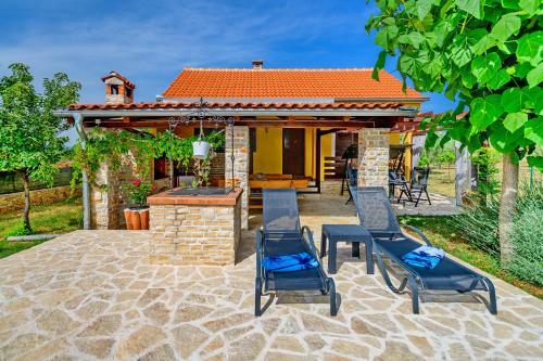 Sunny House