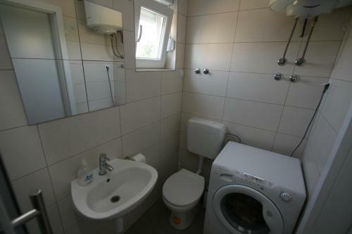 Apartmani Popovi? Nin