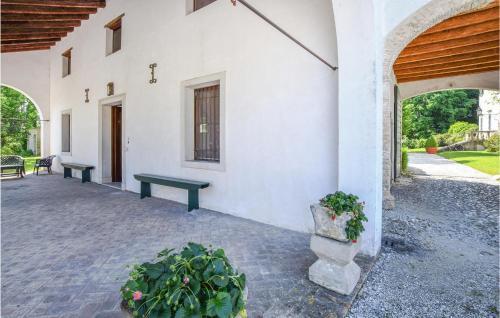 Stunning Home In Cordovado With 4 Bedrooms