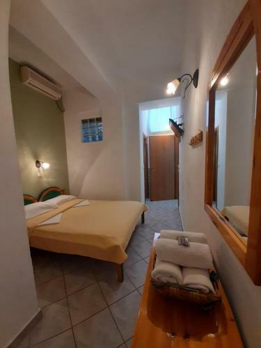 Paraga Rooms Pefkari