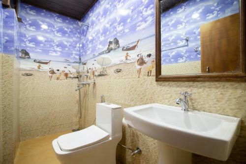 Hostal Zinhos Beach Resort Titos Lane
