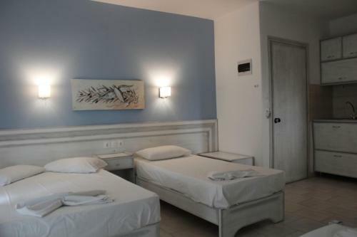 Katerina Apartments And Studios