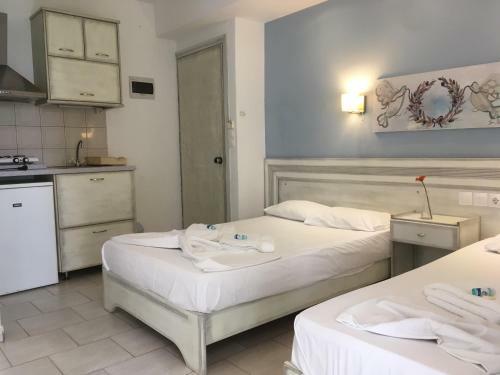 Katerina Apartments And Studios