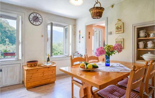 Nice Home In Lastebasse With Wifi And 4 Bedrooms