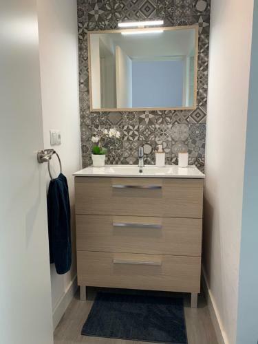 Apartamento Con Terraza Y Parking Privado
