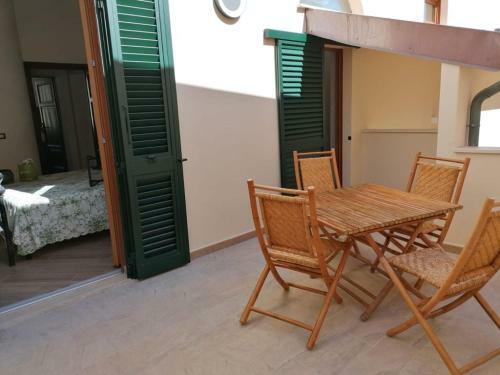 Valeria San Vincenzo Apartment