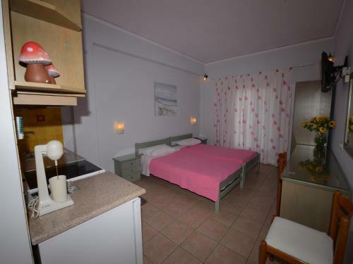Konstantza Studios And Apartments