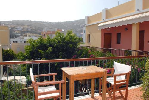 Konstantza Studios And Apartments