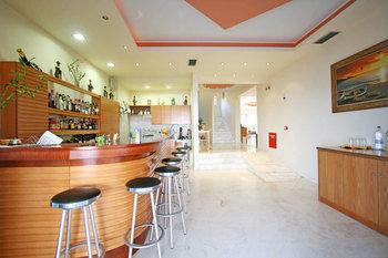 Aparthotel Kanakis Apartments