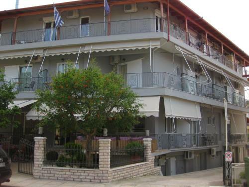 Aparthotel Alexandros
