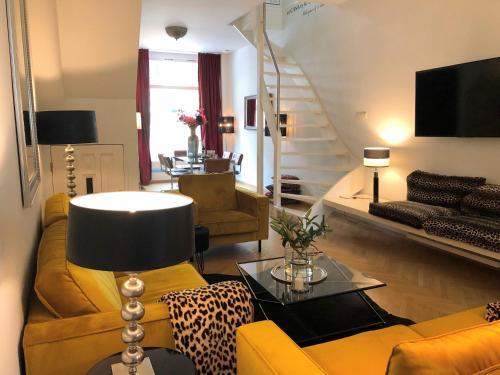 Apartamento Sabri Homes