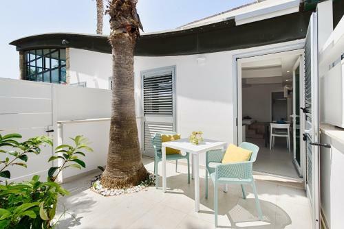 Rivabella Deluxe Apartments